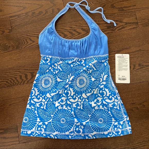Lululemon Namaste Tank - Picture 2 of 3